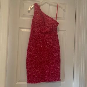 Hot Pink Sparkly Homecoming dress!